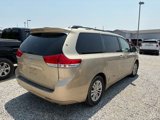 Used 2011 Toyota Sienna XLE image 4