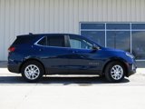Used 2023 Chevrolet Equinox LT image 2