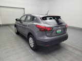 Used 2018 Nissan Rogue Sport S image 5