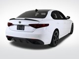 Used 2022 Alfa Romeo Giulia Veloce image 5