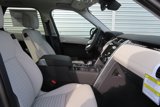 New 2024 Land Rover Discovery S image 3