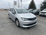 Used 2023 Chrysler Voyager LX image 2