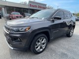 Used 2022 Jeep Compass Limited w/ Sun and Sound Group image 2