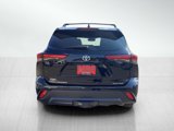 Used 2020 Toyota Highlander XLE image 4