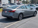 Used 2023 Nissan Altima 2.5 SV image 4