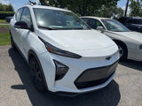 Used 2023 Chevrolet Bolt EUV LT w/ Convenience Package image 3