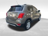 Used 2022 Chevrolet Trax LT w/ Premium Seat Package image 3