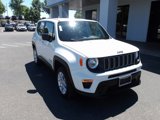 Used 2023 Jeep Renegade Latitude image 2