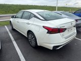Used 2023 Nissan Altima 2.5 SV w/ SV Premium Package image 2