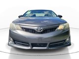 Used 2014 Toyota Camry SE image 2