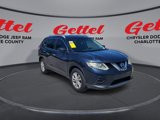 Used 2016 Nissan Rogue SV image 2
