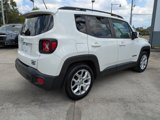Used 2016 Jeep Renegade Latitude image 4