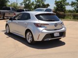 Used 2020 Toyota Corolla SE image 2