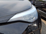 Used 2020 Toyota C-HR XLE image 3