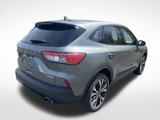 Used 2022 Ford Escape SE w/ SE Sport Appearance Package image 4