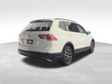 Used 2021 Volkswagen Tiguan SE w/ Panoramic Sunroof Package image 4