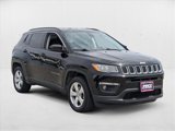 Used 2018 Jeep Compass Latitude image 3
