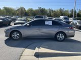 Used 2022 Hyundai Elantra SE image 4