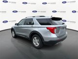 Certified 2022 Ford Explorer XLT w/ Equipment Group 202A image 4