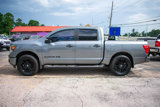 Used 2018 Nissan Titan SV w/ SV Convenience Package image 3