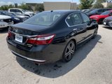 Used 2016 Honda Accord Touring image 4