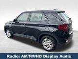 Used 2022 Hyundai Venue SE image 5