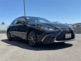 Certified 2024 Lexus ES 300h w/ Premium Package image 2