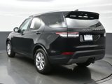 Used 2017 Land Rover Discovery SE image 4
