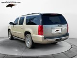 Used 2008 GMC Yukon XL SLT w/ SLT Preferred Equipment Group image 5