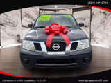 Used 2012 Nissan Frontier SV image 2