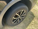 Used 2021 Volkswagen Tiguan SEL image 2
