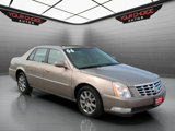 Used 2006 Cadillac DTS Luxury I w/ Sun And Sound Package image 3