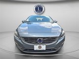 Used 2017 Volvo S60 T5 Inscription image 2