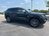 Used 2020 Jeep Grand Cherokee Limited w/ Luxury Group II image 2