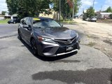 Used 2018 Toyota Camry XSE image 3