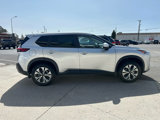 Used 2023 Nissan Rogue SV image 4