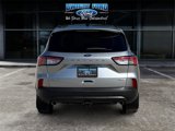 Used 2022 Ford Escape SE image 4