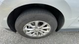 Used 2021 Chevrolet Equinox LT image 2