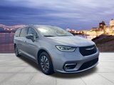 Used 2021 Chrysler Pacifica Touring-L image 4