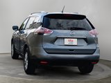 Used 2016 Nissan Rogue SV image 3