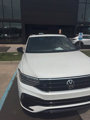 Used 2022 Volkswagen Tiguan SE R-Line image 3