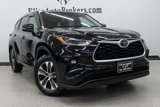 Used 2021 Toyota Highlander XLE image 6