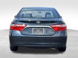 Used 2017 Toyota Camry LE image 4