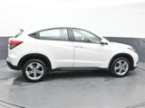 Used 2022 Honda HR-V LX image 6