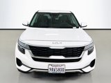 Certified 2022 Kia Seltos LX image 2