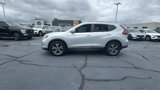 Used 2017 Nissan Rogue SL w/ SL Premium Package image 4