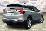 Used 2024 GMC Terrain SLT image 5