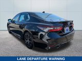 Used 2023 Toyota Camry SE image 3