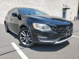 Used 2016 Volvo V60 T5 Cross Country image 2