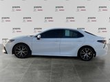 Used 2021 Toyota Camry SE image 5